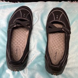 Clark’s Privo, Women’s Shoe Size 7m. Black with White stitching. Casual
